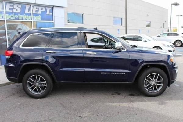 2017 JEEP Grand Cherokee Limited SUV for sale in Valley Stream, NY – photo 8