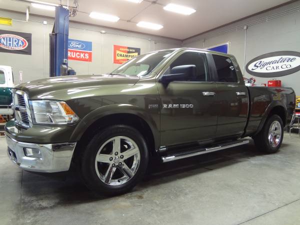 2012 Dodge Ram 1500 Big Horn Quad Cab Hemi 4X4 - - by for sale in Brockport, NY – photo 3