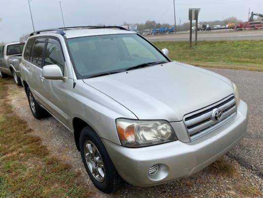 *******2005 Toyota Highlander/FWD/V6/Auto***** - cars & trucks - by... for sale in Augusta, KS – photo 6