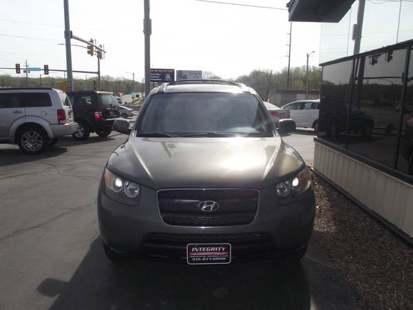 2007 Hyundai Santa Fe GLS One Owner Clean CarFax Great Shape - cars for sale in Des Moines, IA – photo 7