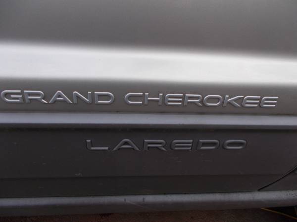 Jeep 2003 Grand Cherokee Larado - cars & trucks - by owner - vehicle... for sale in Putnam, CT – photo 17