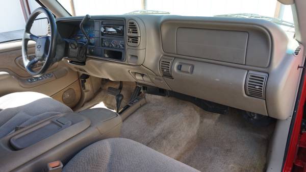 1999 Chevrolet Suburban LS 4x4 for sale in Lubbock, TX – photo 15