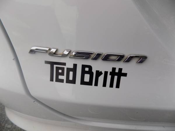 2013 Ford Fusion SE (FINANCING TAX ID OR PASSPORT OK NO LICENCIA for sale in Warrenton, VA – photo 24