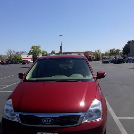 2012 Kia Sedona EX mini van minivan for sale in Chico, CA – photo 9