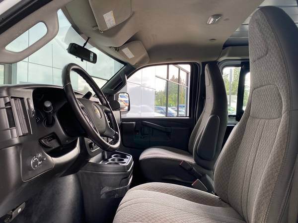 2020 Chevrolet Express 2500 Chevy Work Van Extended Cargo Van - cars for sale in Milwaukie, OR – photo 13