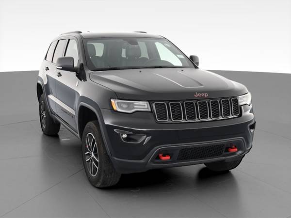 2018 Jeep Grand Cherokee Trailhawk Sport Utility 4D suv Black for sale in Washington, District Of Columbia – photo 16