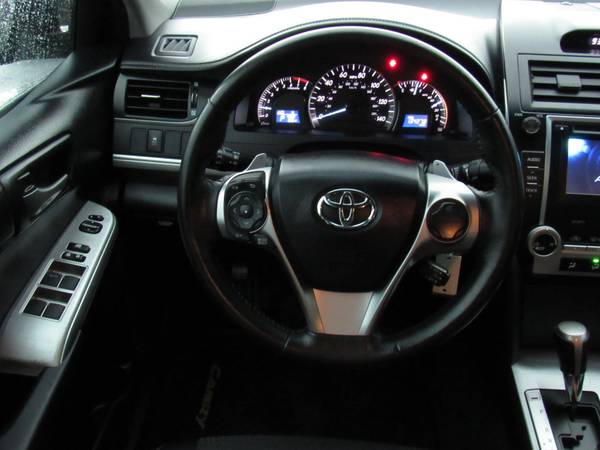 2012 Toyota Camry SE for sale in Neenah, WI – photo 8