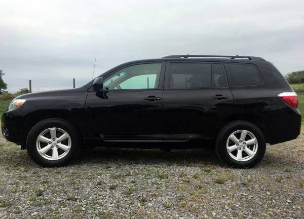 2009 Toyota Highlander 4x4 with 3rd Row Seat for sale in Morgantown , WV – photo 4