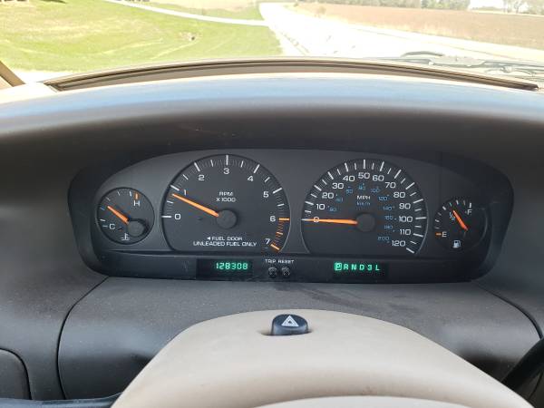 1997 Chrysler Town & Country AWD 128k miles w/lift and powered for sale in Canton, WI – photo 8