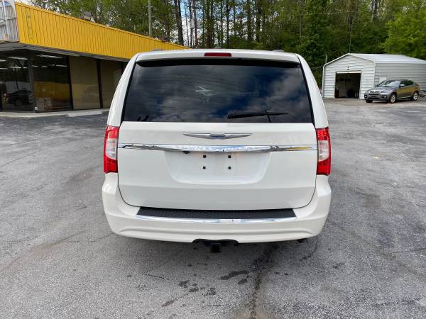 2012 Chrysler Town Country Touring - L - - by dealer for sale in Other, TN – photo 11