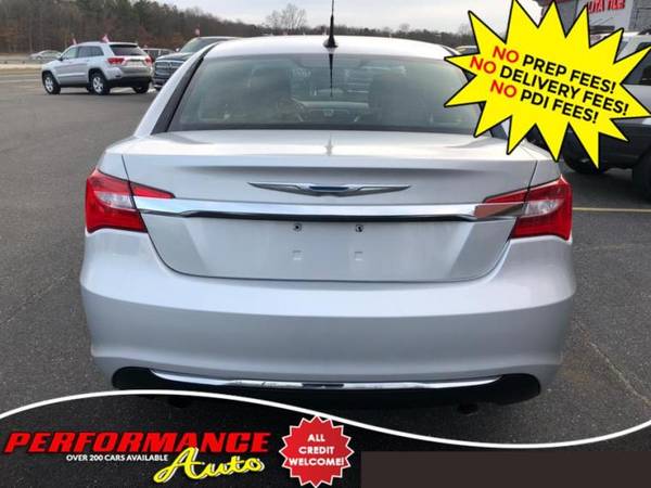 2011 Chrysler 200 4dr Sdn Limited Sedan - - by dealer for sale in Bohemia, NY – photo 15