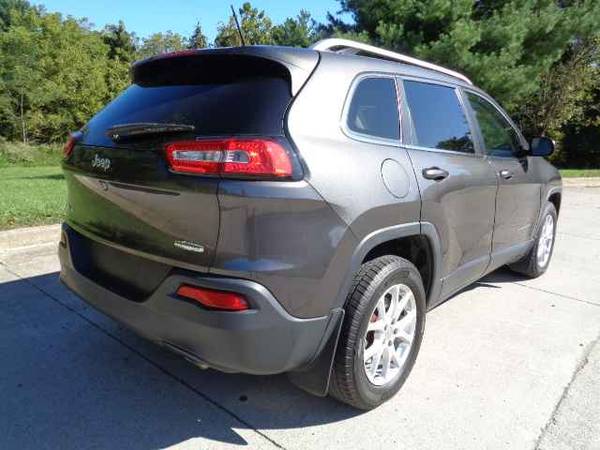 2014 Jeep Cherokee 4X4 Latitude 3.2L V6 F DOHC 24V - cars & trucks -... for sale in Purcellville, District Of Columbia – photo 6