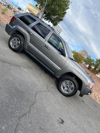 Grand Cherokee Jeep - cars & trucks - by owner - vehicle automotive... for sale in Pahrump, NV – photo 2