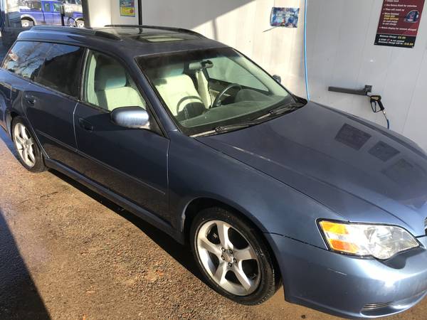 2007 Subaru Legacy - cars & trucks - by owner - vehicle automotive... for sale in Missoula, MT – photo 3