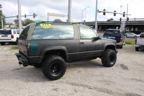 👍1996 Chevy Tahoe Lifted Buy-Here Pay-Here - cars & trucks - by... for sale in Jacksonville, FL – photo 14