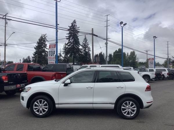 2013 Volkswagen Touareg - - by dealer - vehicle for sale in Everett, WA – photo 3