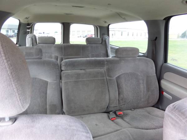 2000 CHEVY SUBURBAN**Great Hunting Wagon** for sale in Holdrege, NE – photo 11
