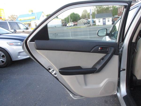2011 Kia Forte Reliable car, low priced - - by for sale in Roanoke, VA – photo 12