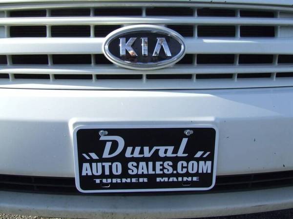 2010 Kia Sedona LX 4dr Mini Van LWB 126159 Miles - cars & trucks -... for sale in Turner, ME – photo 5