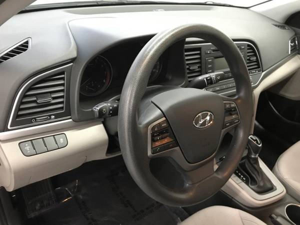 2018 Hyundai Elantra SE 2 0L Auto - - by dealer for sale in Eugene, OR – photo 12