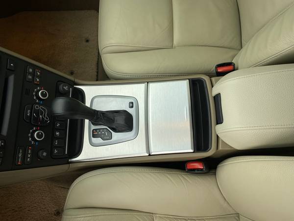 2014 Volvo XC90 3.2 Sport Utility 4D suv White - FINANCE ONLINE -... for sale in Phoenix, AZ – photo 21