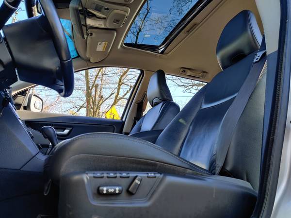 2009 Volvo XC90 AWD 3 row seats - cars & trucks - by owner - vehicle... for sale in Brooklyn, NY – photo 18