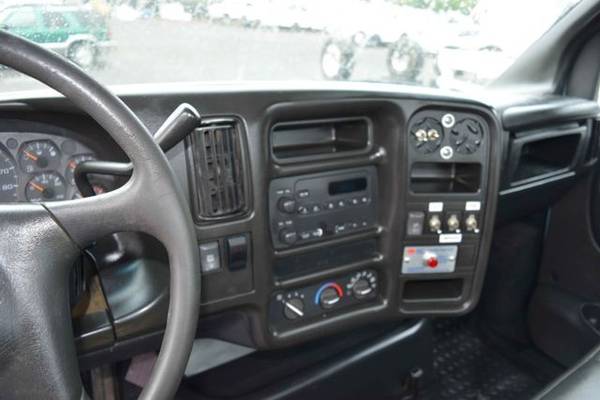 2005 GMC C7500 Service/Mechanics Truck w/Cat DSL & 8600LB Crane! for sale in Springfield, OR – photo 10