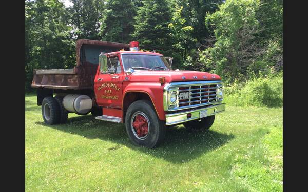 1977 Ford F880 dump truck for sale in Ludlow , MA – photo 4