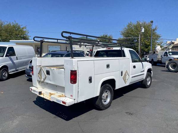 2003 GMC 2500 Duramax 4WD Utility - cars & trucks - by dealer -... for sale in Boise, ID – photo 3