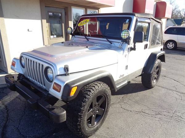 2006 JEEP WRANGLER X 4X4 SOFT TOP 5-SPEED 96K MILES *FINANCING* -... for sale in Rushville, IN – photo 2