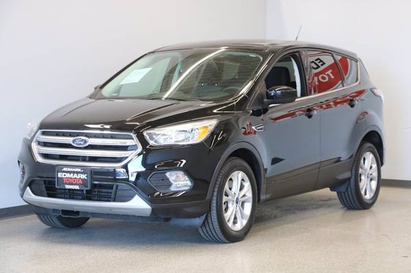 2017 Ford Escape SE hatchback Shadow Black [Black for sale in Nampa, ID – photo 9