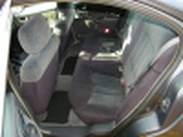 2004 Pontiac Grand Am SE1 - cars & trucks - by dealer - vehicle... for sale in Sarasota, FL – photo 12