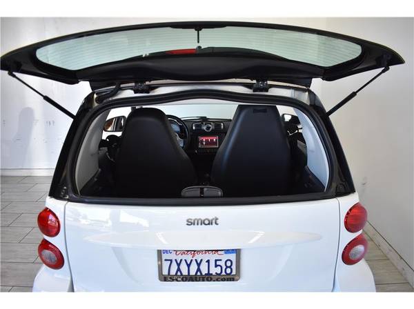 2015 Smart fortwo Passion Hatchback Coupe 2D Sedan for sale in Escondido, CA – photo 21