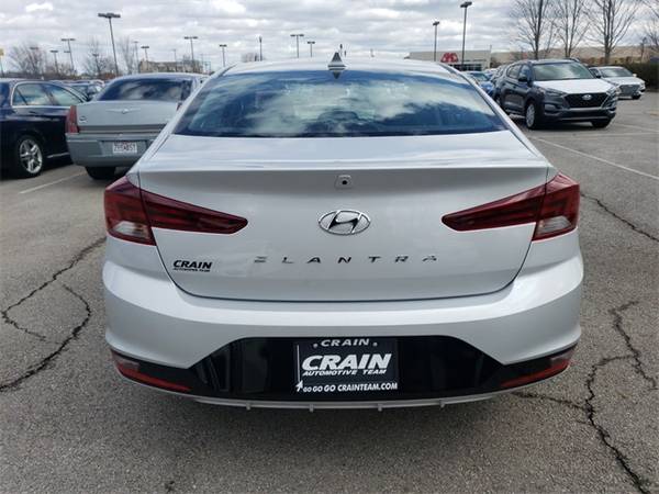 2019 Hyundai Elantra Value Edition sedan Silver for sale in Bentonville, AR – photo 8