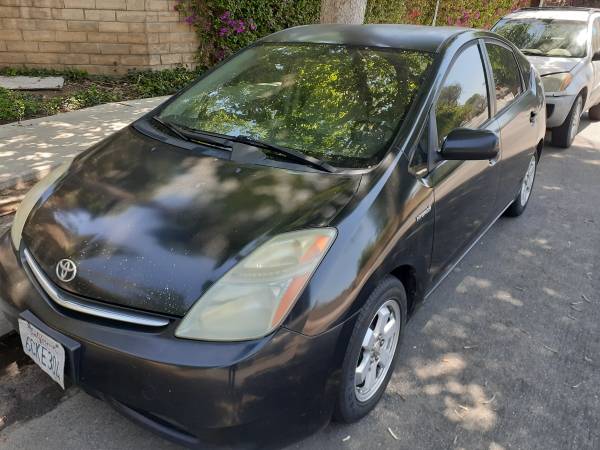 08 Toyota Prius newer main battery looks great stolen catalytic for sale in Canoga Park, CA – photo 13