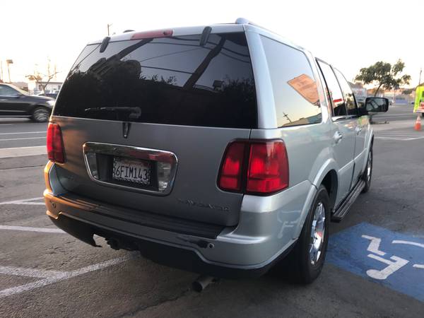 2005 Lincoln Navigator - cars & trucks - by owner - vehicle... for sale in torrence, CA – photo 5