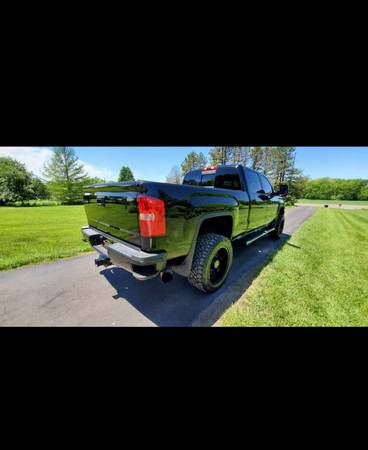 2015.5 GMC Denali Duramax - cars & trucks - by owner - vehicle... for sale in Lincoln, NE – photo 10