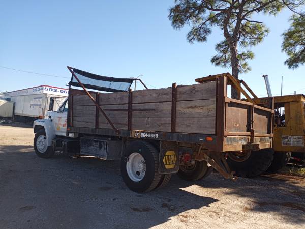 Ford F700 Dual Rear Wheel Dump, 7.0L V8 Gas, 5 Speed 15'7"X7'7"Body... for sale in Clearwater, FL – photo 8