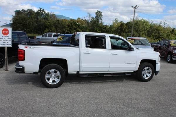 *2018* *Chevrolet* *Silverado 1500* *LT* - cars & trucks - by dealer... for sale in Sanford, FL – photo 13