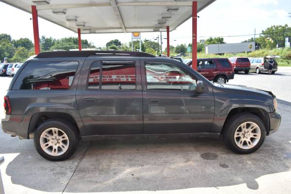 2005 CHEVROLET TRAILBLAZER EXT WITH 3RD ROW SEATING 4.2 6 CYLINDER -... for sale in Greensboro, NC – photo 6