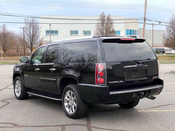 2008 GMC YUKON XL DENALI - cars & trucks - by owner - vehicle... for sale in Trumbull, NY – photo 5