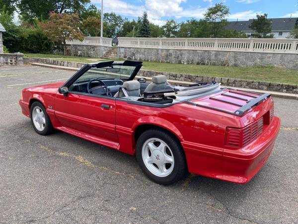 1993 Ford Mustang 2dr GT Convertible -EASY FINANCING AVAILABLE -... for sale in Bridgeport, CT – photo 11