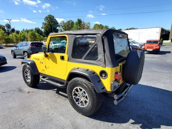 2006 JEEP WRANGLER X---2 DR---4WD--129K MILES-- YELLOW - cars &... for sale in Lenoir, SC – photo 4