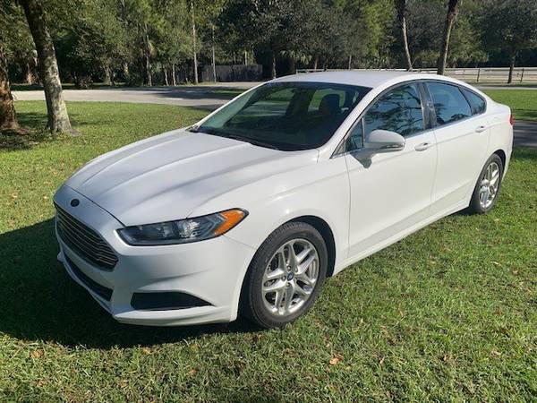 2013 Ford Fusion SE - cars & trucks - by owner - vehicle automotive... for sale in Jupiter, FL – photo 3