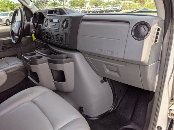 2010 Ford Econoline Wagon XL - - by dealer - vehicle for sale in Sarasota, FL – photo 17