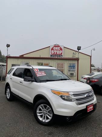 2013 Ford Explorer XLT 4WD - cars & trucks - by dealer - vehicle... for sale in Yakima, WA