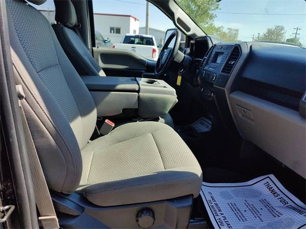 2017 Ford F-150 XLT - - by dealer - vehicle automotive for sale in Chillicothe, WV – photo 17