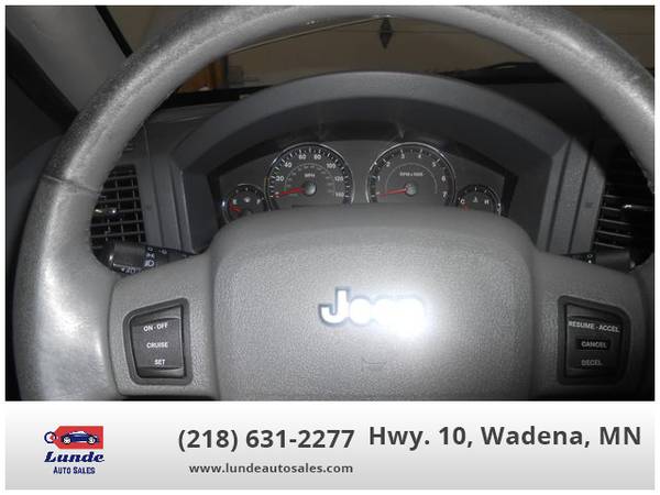 2007 Jeep Grand Cherokee - Financing Available! - cars & trucks - by... for sale in Wadena, ND – photo 18