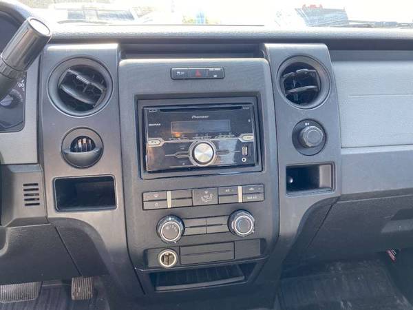 2011 Ford F150 XL Reg Cab - cars & trucks - by dealer - vehicle... for sale in Boise, ID – photo 9