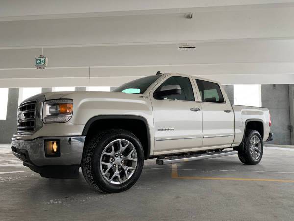 2014 GMC SIERRA SLT Z71 - cars & trucks - by owner - vehicle... for sale in Sioux Falls, SD – photo 5